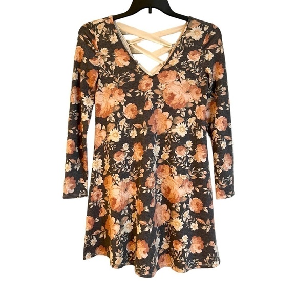 BY & BY, GREY & PEACH FLORAL, MINI DRESS. LONG SLEEVE, FLARE SKIRT. SIZE M - Picture 1 of 6